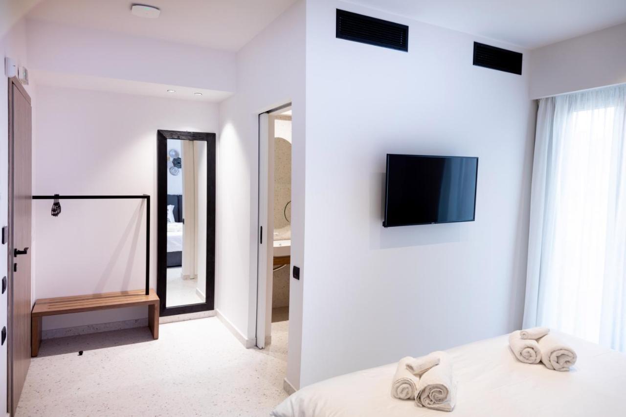Elmaral Living Experience "Adults Only" Apartman Ajía Pelajía Kültér fotó