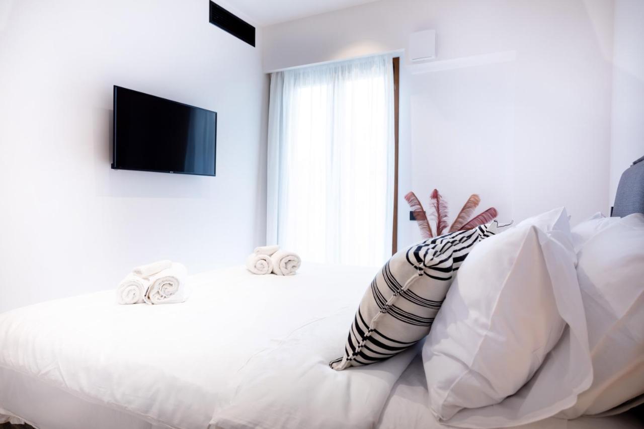 Elmaral Living Experience "Adults Only" Apartman Ajía Pelajía Kültér fotó