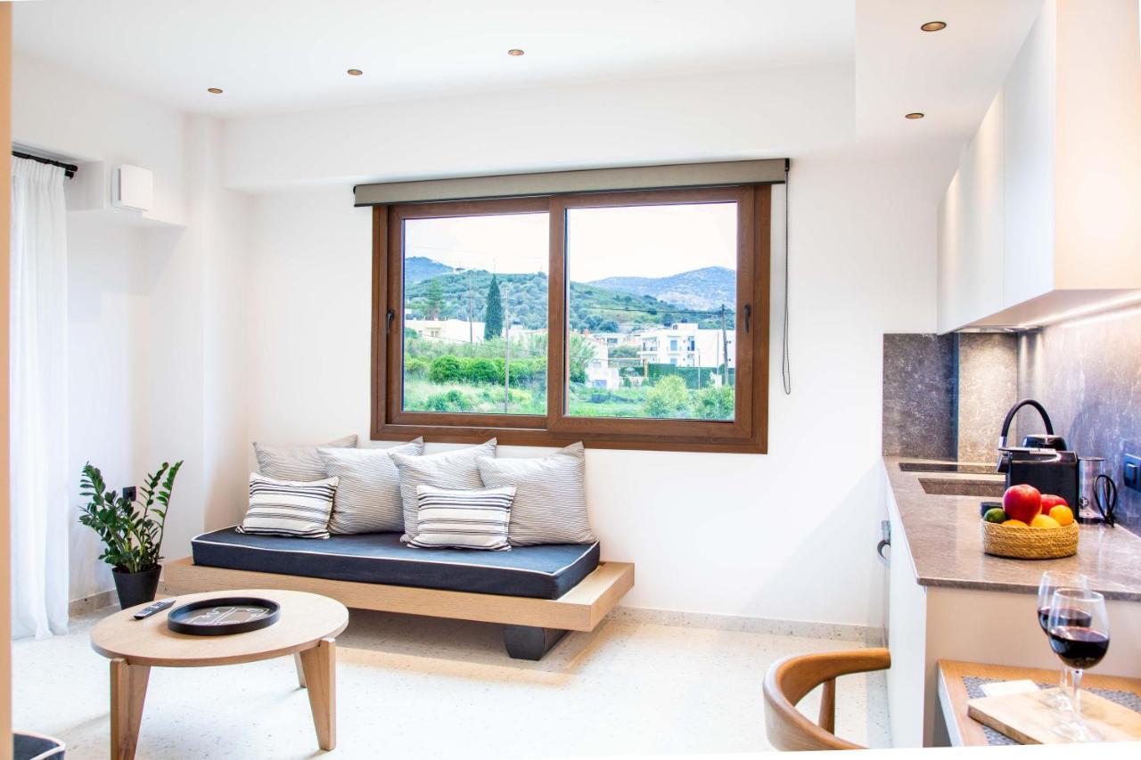 Elmaral Living Experience "Adults Only" Apartman Ajía Pelajía Kültér fotó