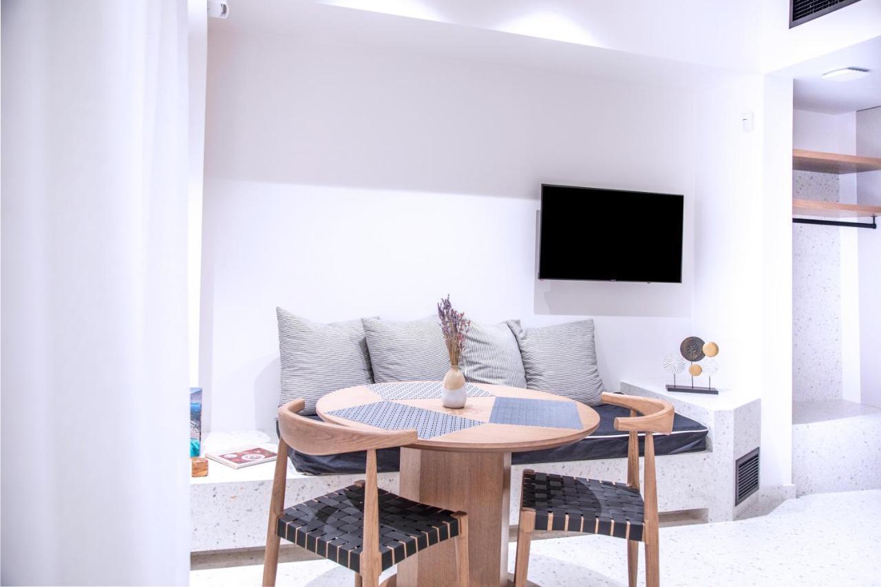Elmaral Living Experience "Adults Only" Apartman Ajía Pelajía Kültér fotó