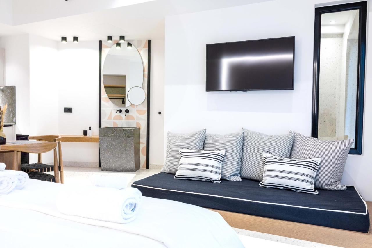Elmaral Living Experience "Adults Only" Apartman Ajía Pelajía Kültér fotó