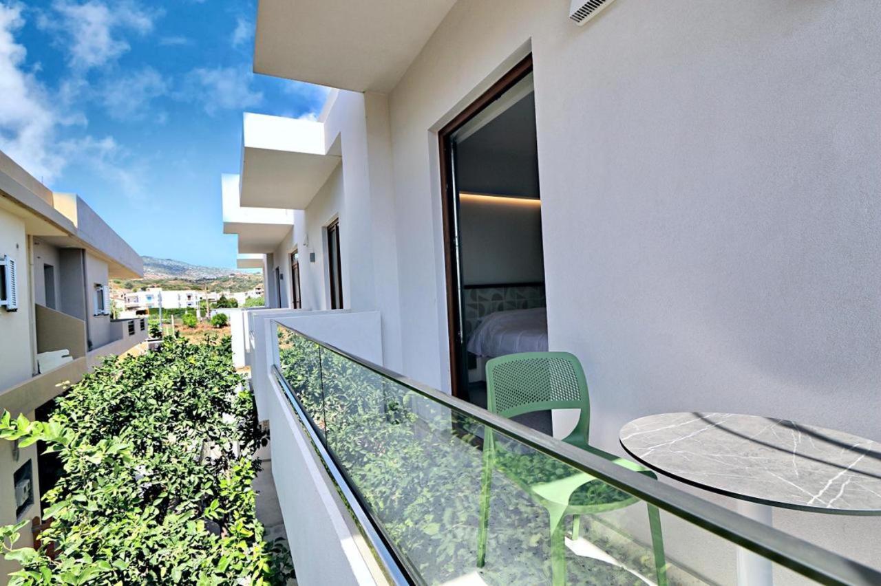 Elmaral Living Experience "Adults Only" Apartman Ajía Pelajía Kültér fotó